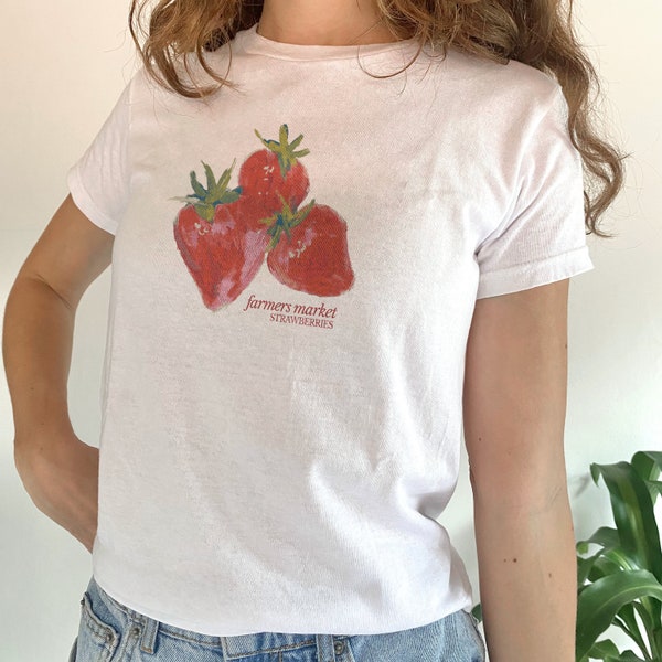 Strawberry Y2K Baby Tee, 90s Crop Top, Y2K Clothing, Coquette Shirt, Soft Girl Aesthetic, Kawaii, Cottagecore Style Tee, Summer Crop Top