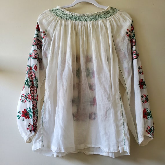 Vintage Embroidered Hungarian Blouse Top - image 5