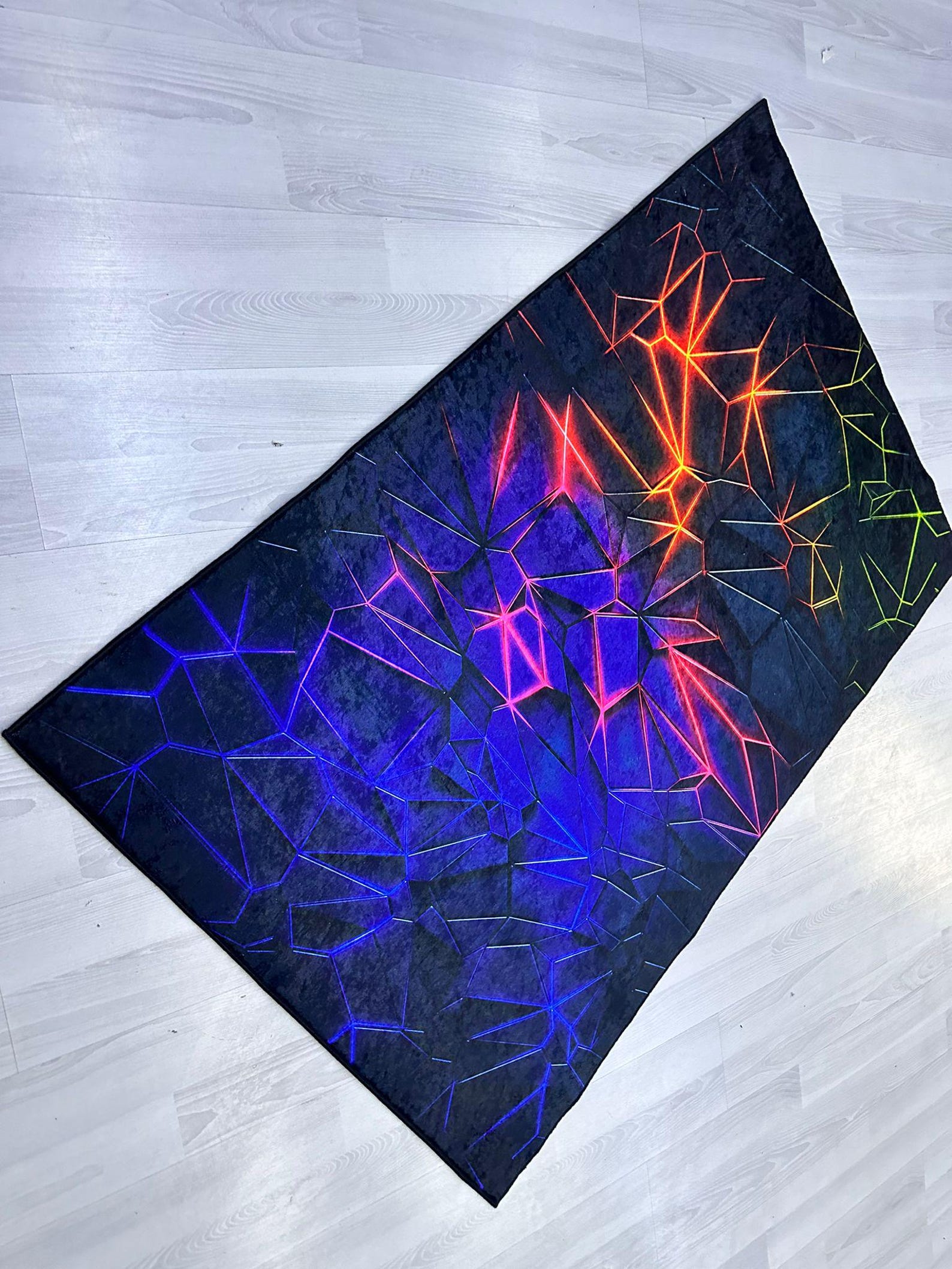 Geometric Gaming Rug Geometric Gamer Rug, Neon Lighting, E-sport Decor - Etsy