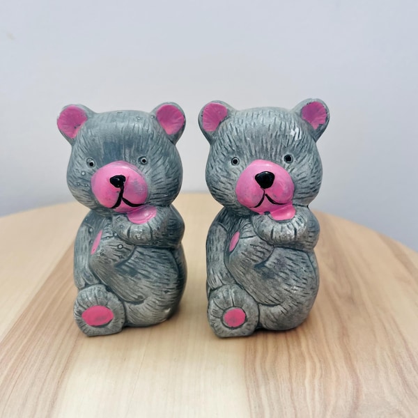 Vintage Ceramic Teddy Bear Salt and Pepper Shakers Grsy and Pink