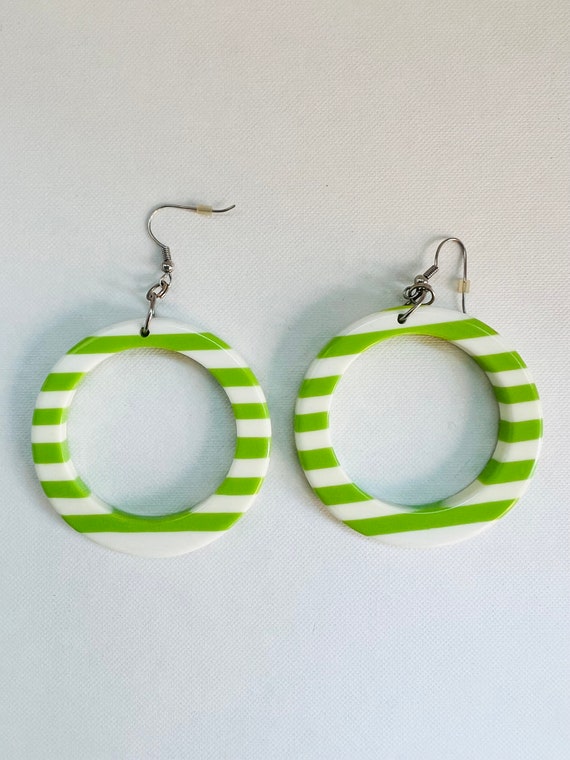 Acrylic Green White Striped Hoop Earrings Vintage… - image 2