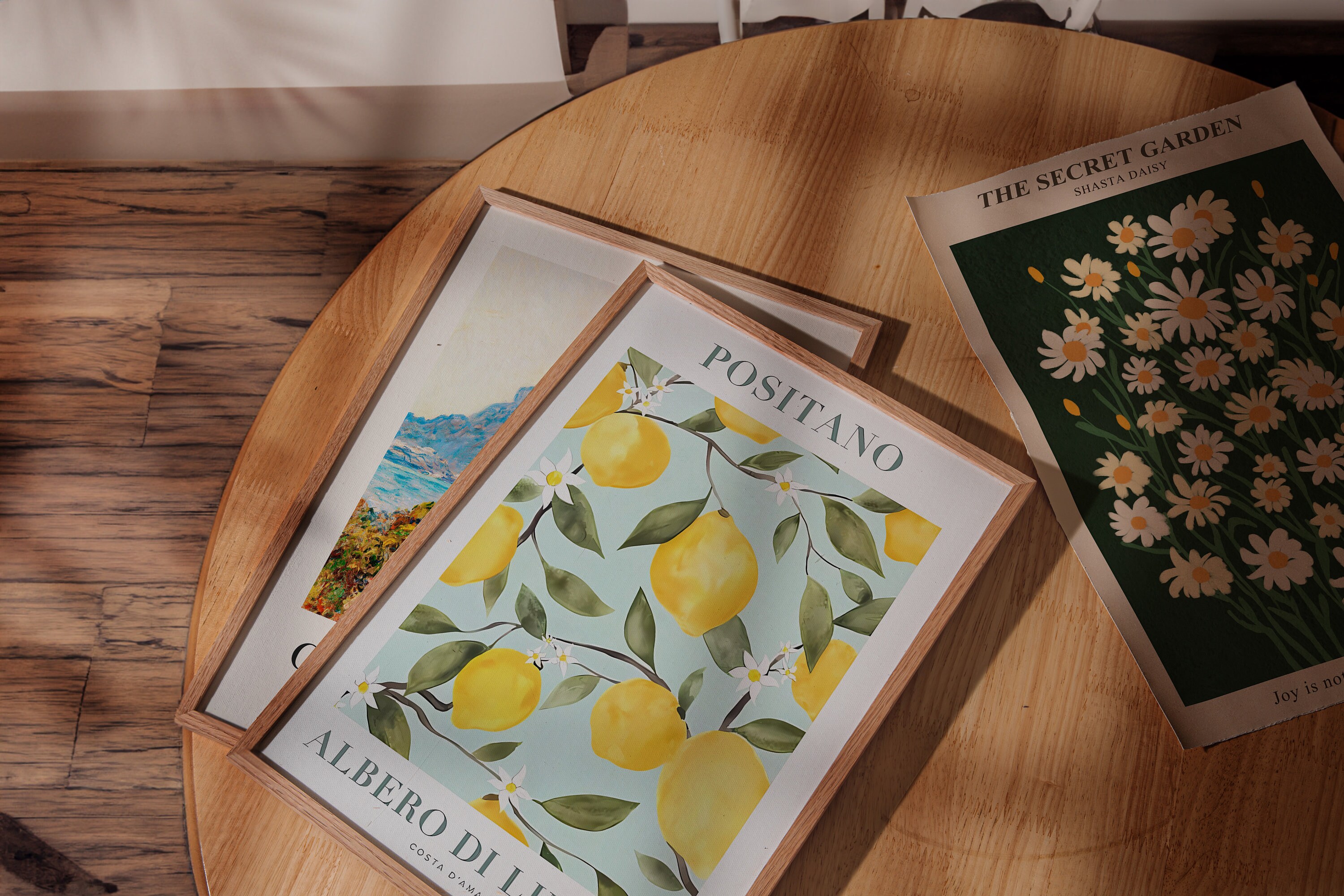 Two Frames on the Table |sheet Mockup | Realistic Photo Frame PSD ...