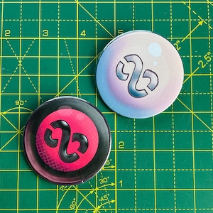 8 ball Splatoon pin badge