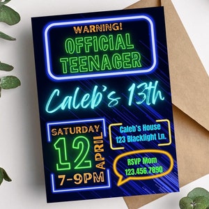 Warnung offizielle Teenager Blue Neon Glow Party Geburtstagseinladung, bearbeitbare digitale Vorlage, 13 Jungen Geburtstagseinladung