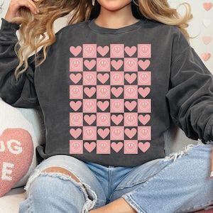 Pink Groovy Heart and Smiley Comfort Colors Sweatshirt, Valentines Sweatshirt, Be Mine, Popular Retro Sweatshirt, Retro Graphic