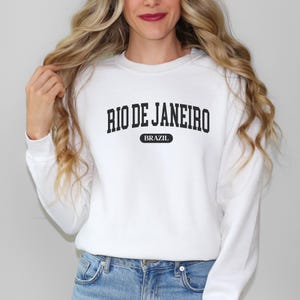 Rio de Janeiro Sweatshirt Rio Crewneck Brazil Souvenir Moving Away Gift Vacation Memory Tourist Present Student Gift Streetwear Casual Top