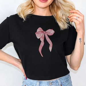 Coquette Bow Top, Pink Bow Crop Top, Bow Cropped T-Shirt, Coquette Aesthetic Cropped Top, 90s Baby Tee, Coquette Gifts, Feminine Gifts