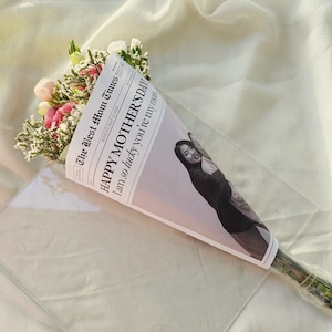 Modello di giornale per bouquet di fiori per la festa della mamma, biglietto stampabile per la festa della mamma, regalo per la prima volta, regalo per lei, modello Canva