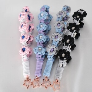 Macrame Wristlet Phone Strap Short Wristlet Keychain Daisy Phone Strap Accessory Charm Flower Lanyard