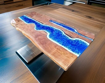 Op maat gemaakte blauwe epoxy oceaangolftafel | Live Edge salontafel van hout en hars