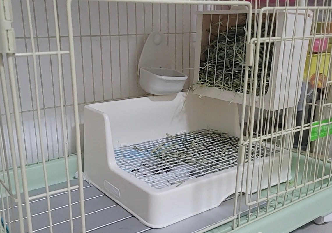 Bunny Litter Box With Grate Rabbit Corner Litter Pan Pet Etsy