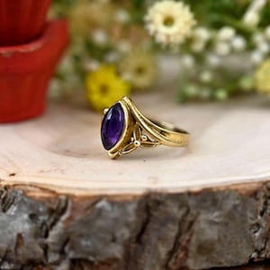 Natural Amethyst Brass Ring: Bohemian Gold Statement Jewelry