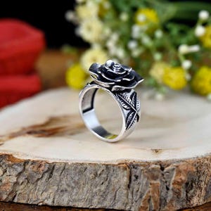 Sterling Silver Rose Ring: Bohemian Floral Jewelry