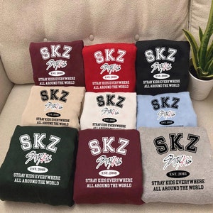 Cute Stray Kids Members Chibi Sweatshirt, Stray Kids Shirt, Stray Kids Group Shirts, Music Lover Sweatshirt, Gift for K-Pop lover