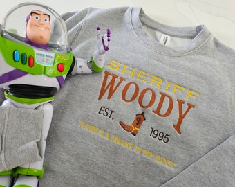 Sudadera unisex con bordado de Woody / Jersey de Disneyland / Regalo de Disneyworld con destino a adultos, ropa de dibujos animados para niños, Toy Story Buzz