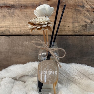 4 oz. Reed Diffuser with Flower Sticks