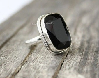 Black Onyx Hammered Ring, Rectangle Big Gemstone Ring. 925 Sterling Silver Ring, Engraved Ring, Gift Ring, Women Ring, Handmade Boho Jewelry
