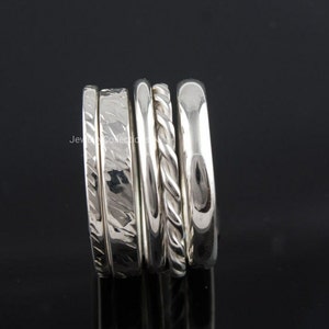 Conjunto de 5 anillos apilables de plata de ley, anillos finos y gruesos, anillos retorcidos con cuentas delicadas, anillo punteado, anillos de pila de plata, joyería para mujeres imagen 3