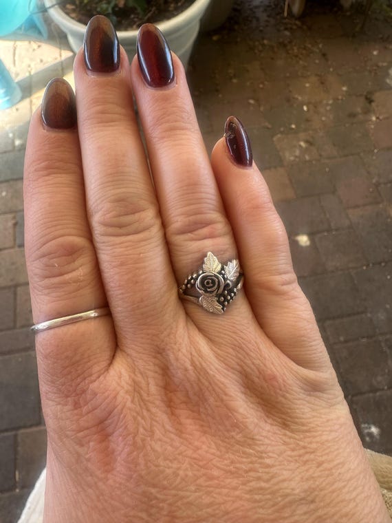 Sterling rose ring - image 1