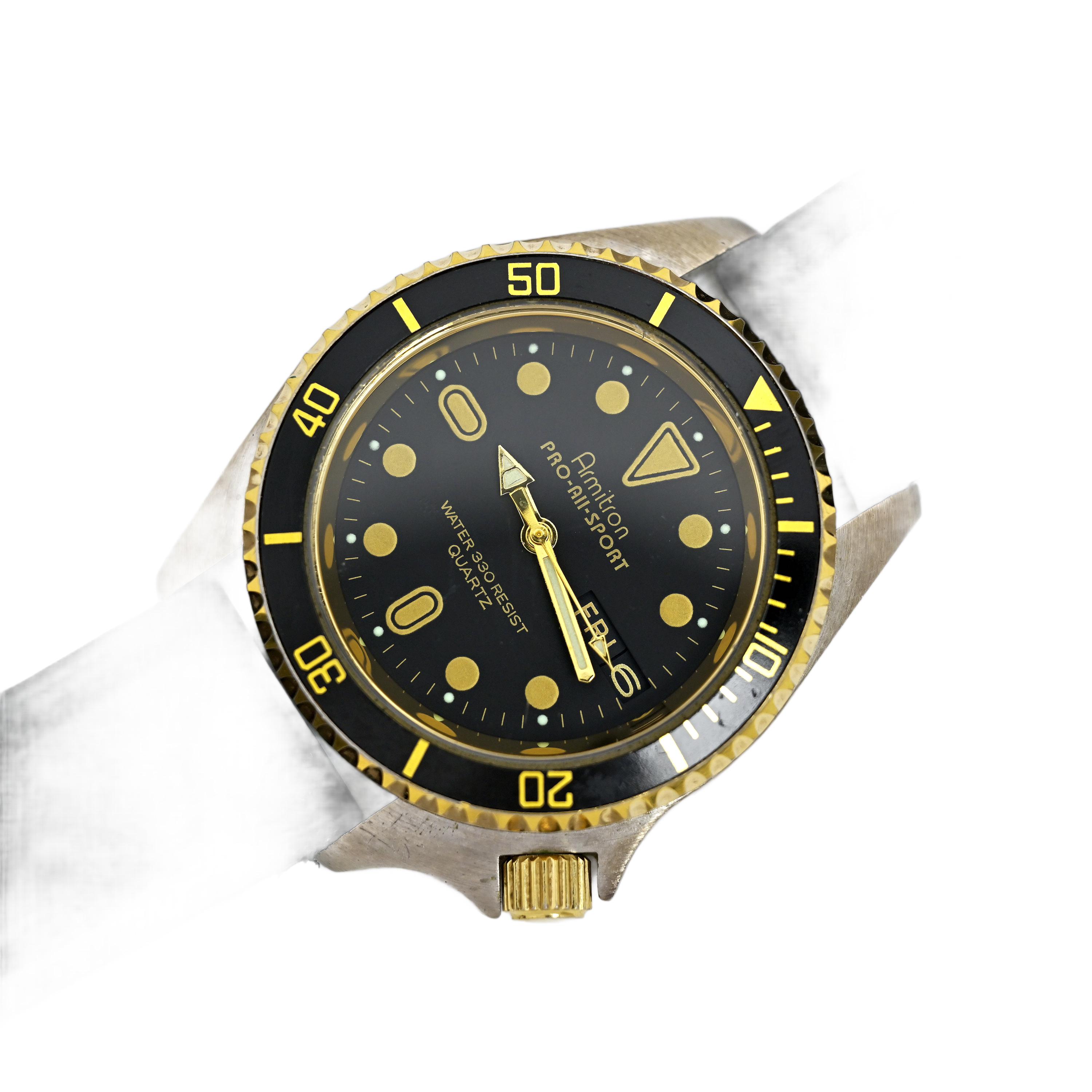 Vintage Armitron Diver Style Watch Day Date Spanish Quartz Runs Two Tone SS Armitron Day Date Spanish Water Resistant Chrono Stainless  main image 2