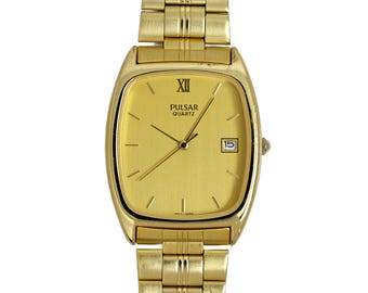Pulsar by Seiko Men's Gold Plated Dress Watch Original Bracelet 1990's