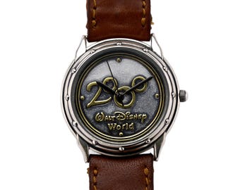 Walt Disney World Rare Millennium 2000 Celebrate Wrist Watch