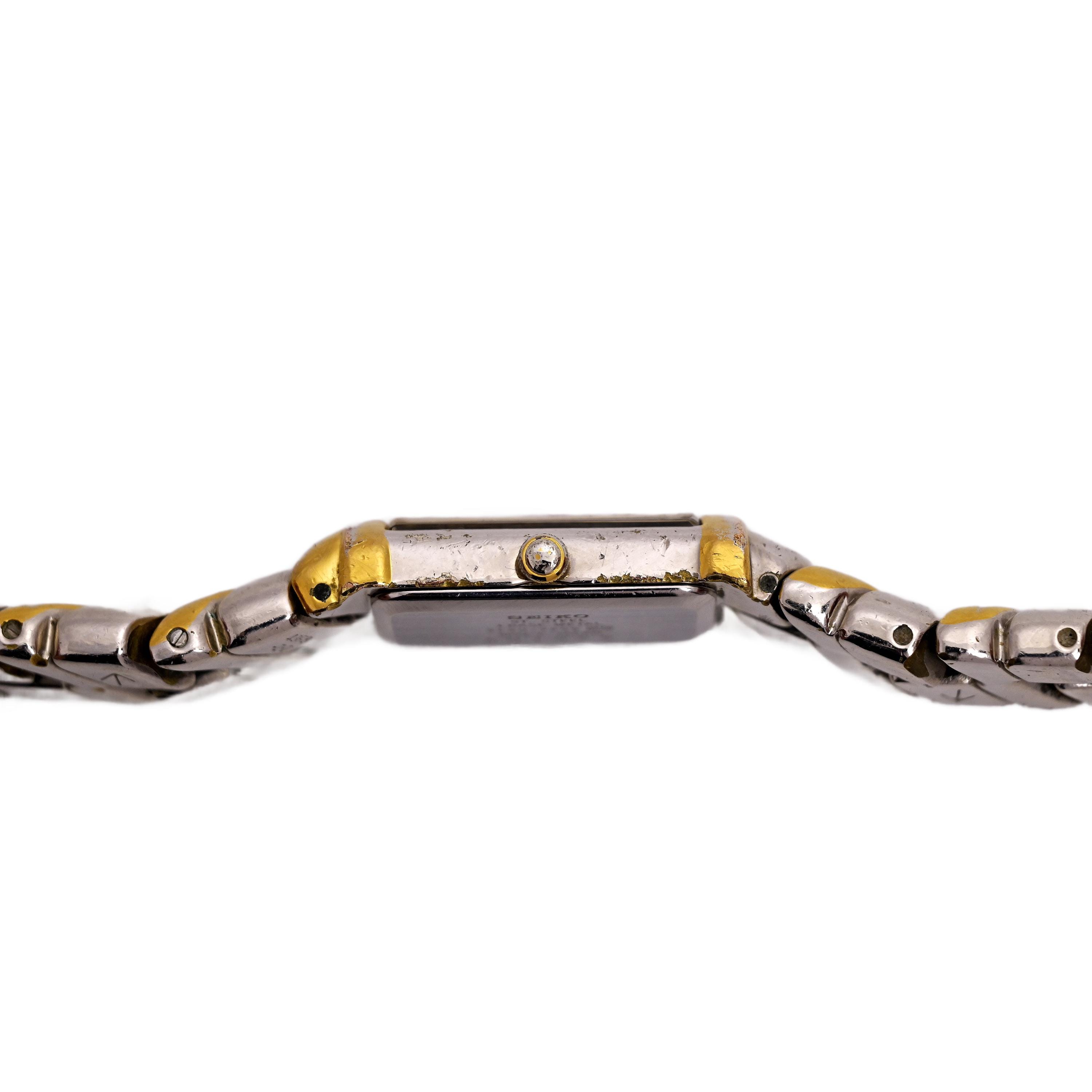 Seiko Vintage Ladies Watch Two-Tone Stainless Bracelet Silver Dial New Crystal Seiko Essentials Two-Tone Stainless Steel Bracelet Silver  main image 3