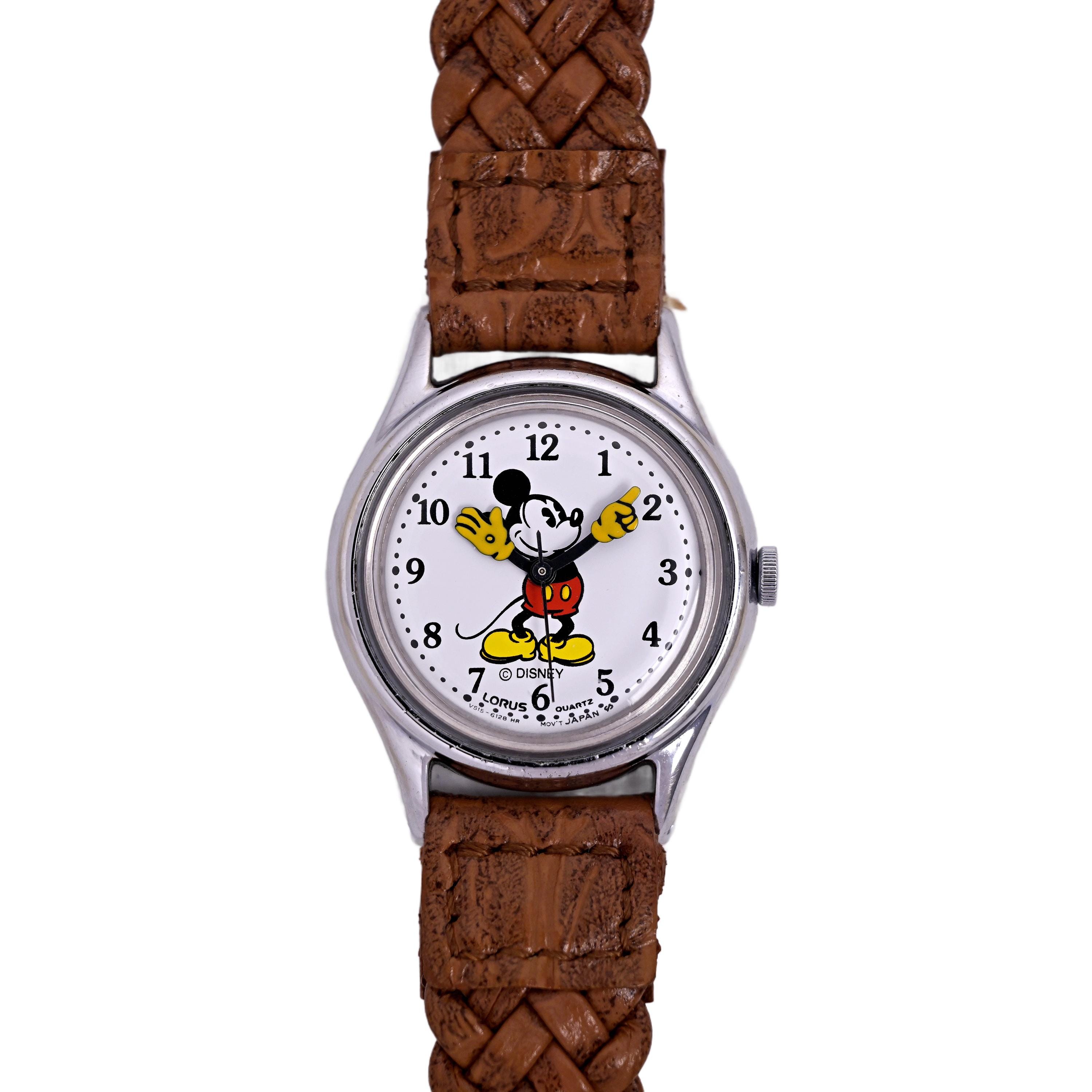 Lorus Seiko Mickey Mouse Disney 1990s Vintage Silver V515  display picture 2