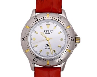 Montre de plongée bicolore Relic Wet pour hommes en cuir véritable rouge 38 mm