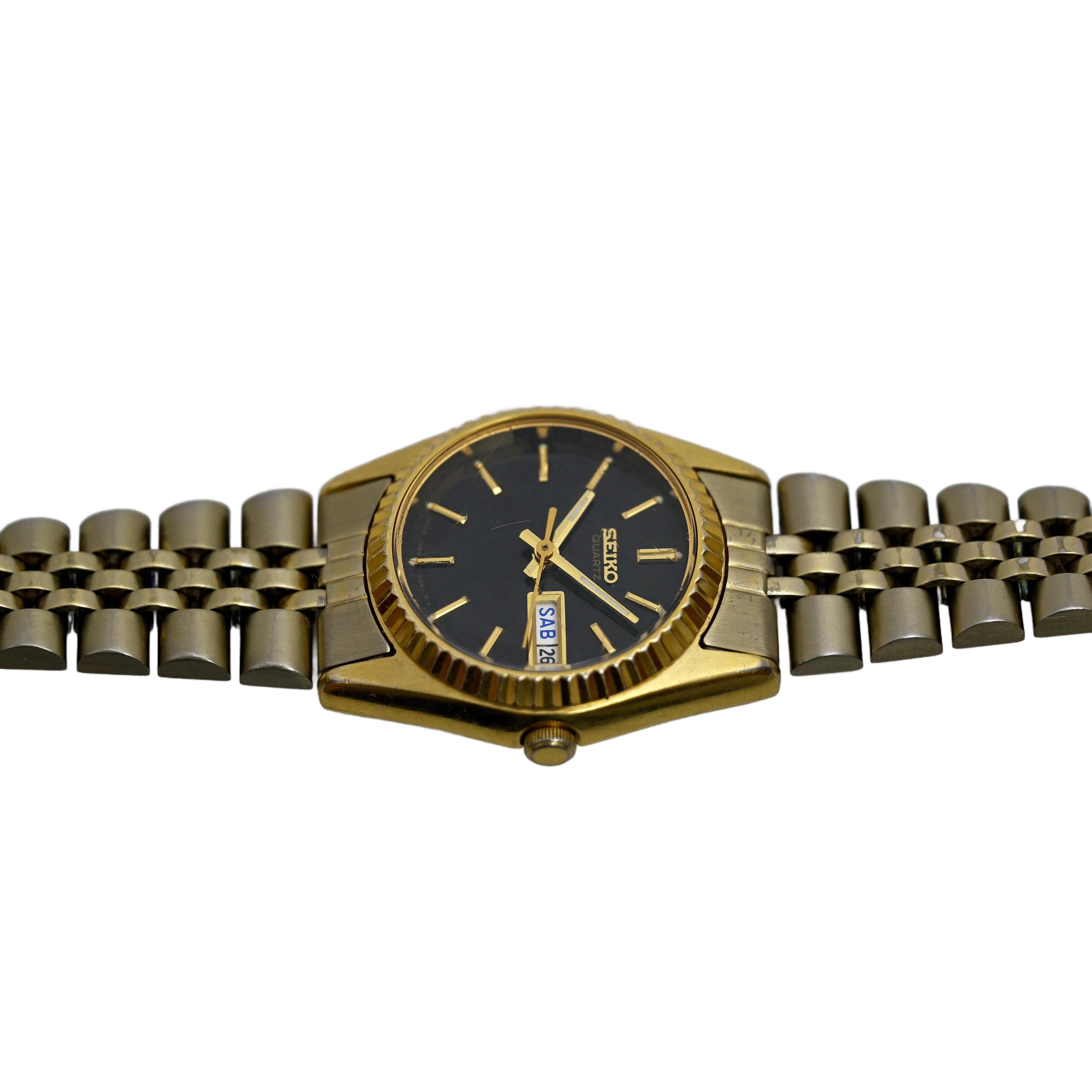Seiko Vintage 1990's Ladies Quartz Two Tone Black Dial Wrist