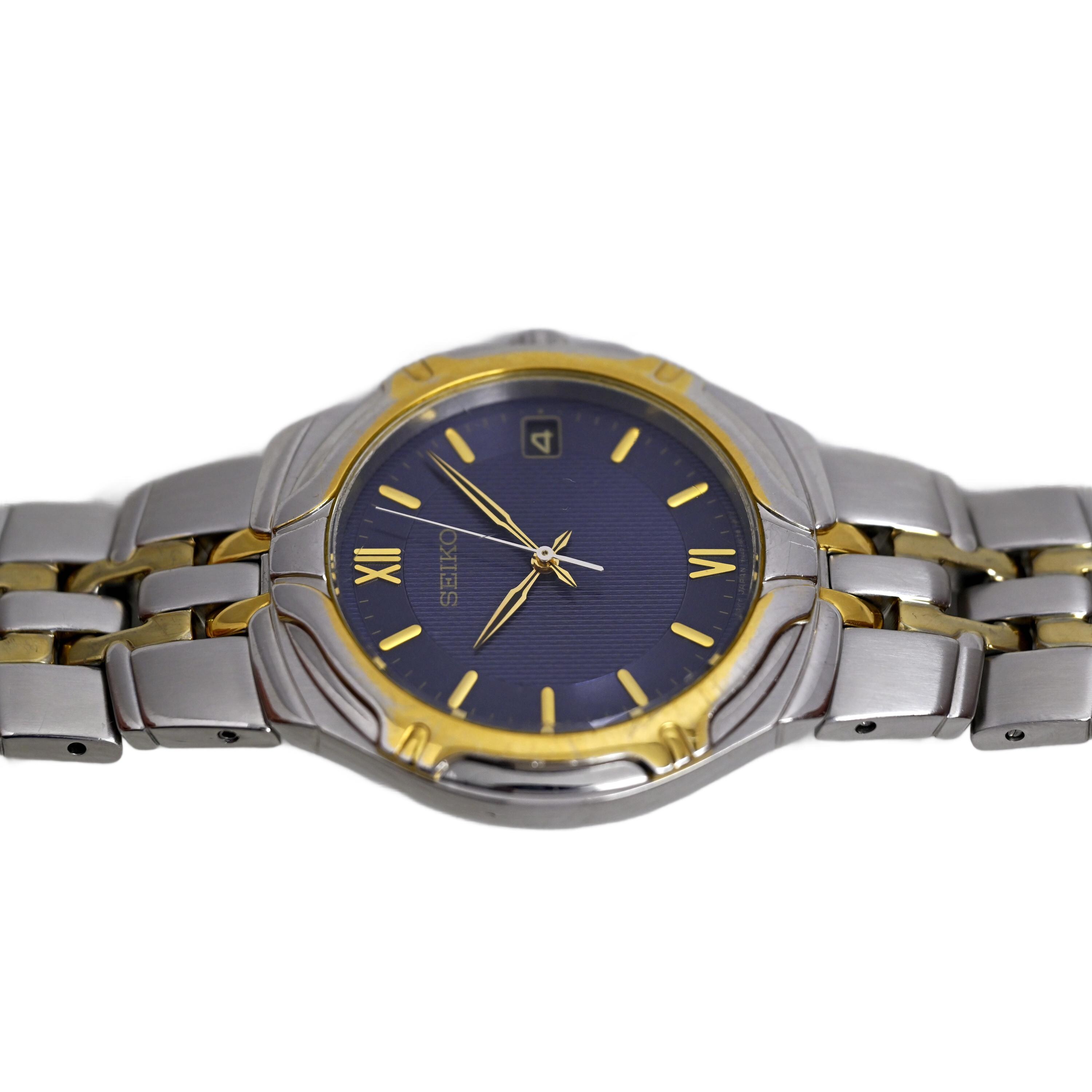 Seiko Men's Vintage 1990's 36mm Two Tone Blue Dial 7N42-6010 Watch
