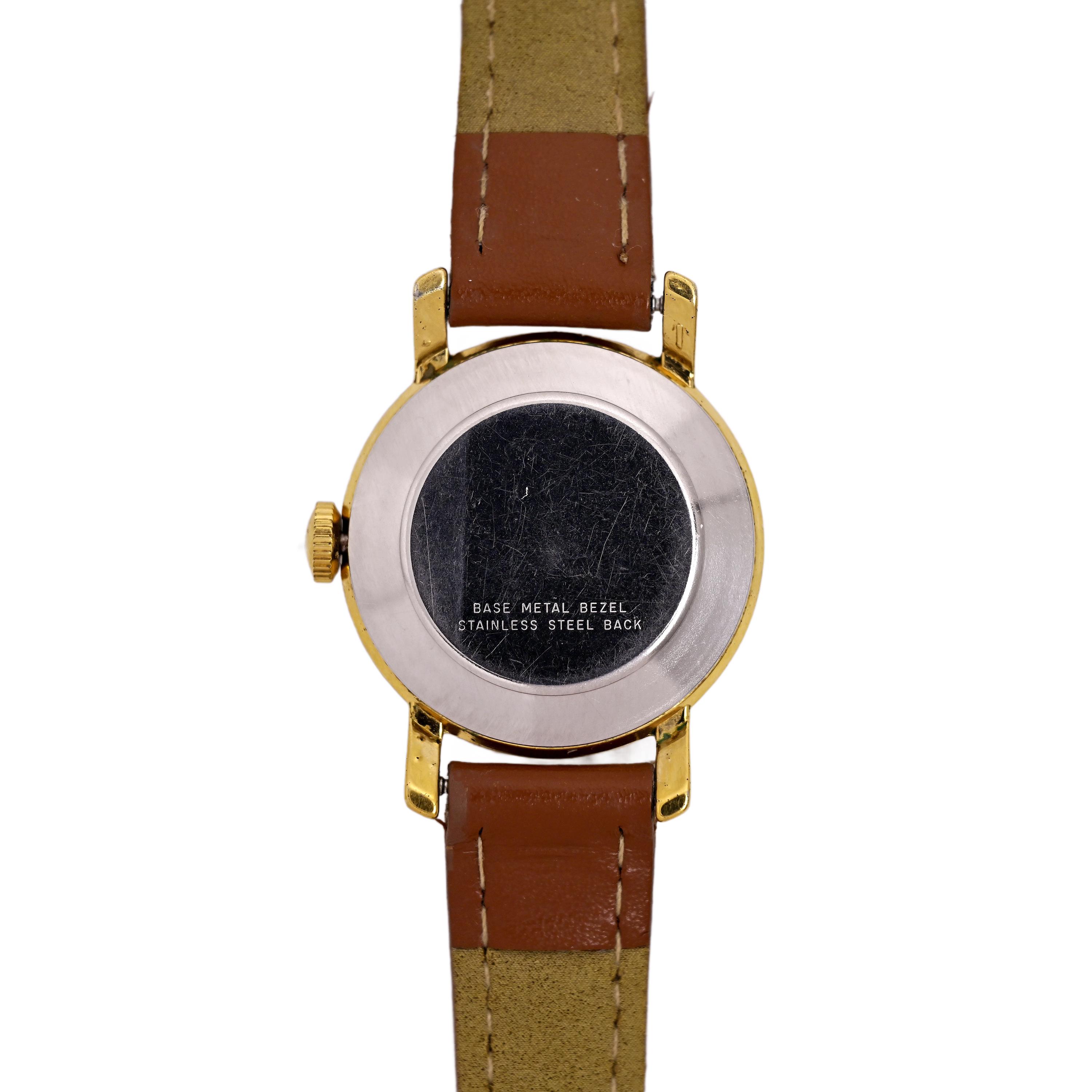 Timex 1970s Vintage Gold Plated Ladies Mechanical Watch  display picture 2