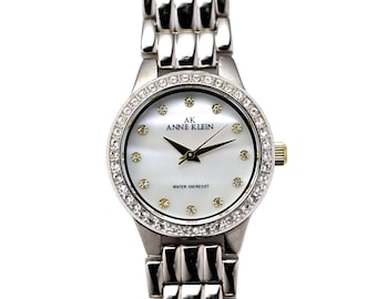 Anne Klein Perlmutt Zifferblatt Diamant Lünette Quarzuhr 25 mm