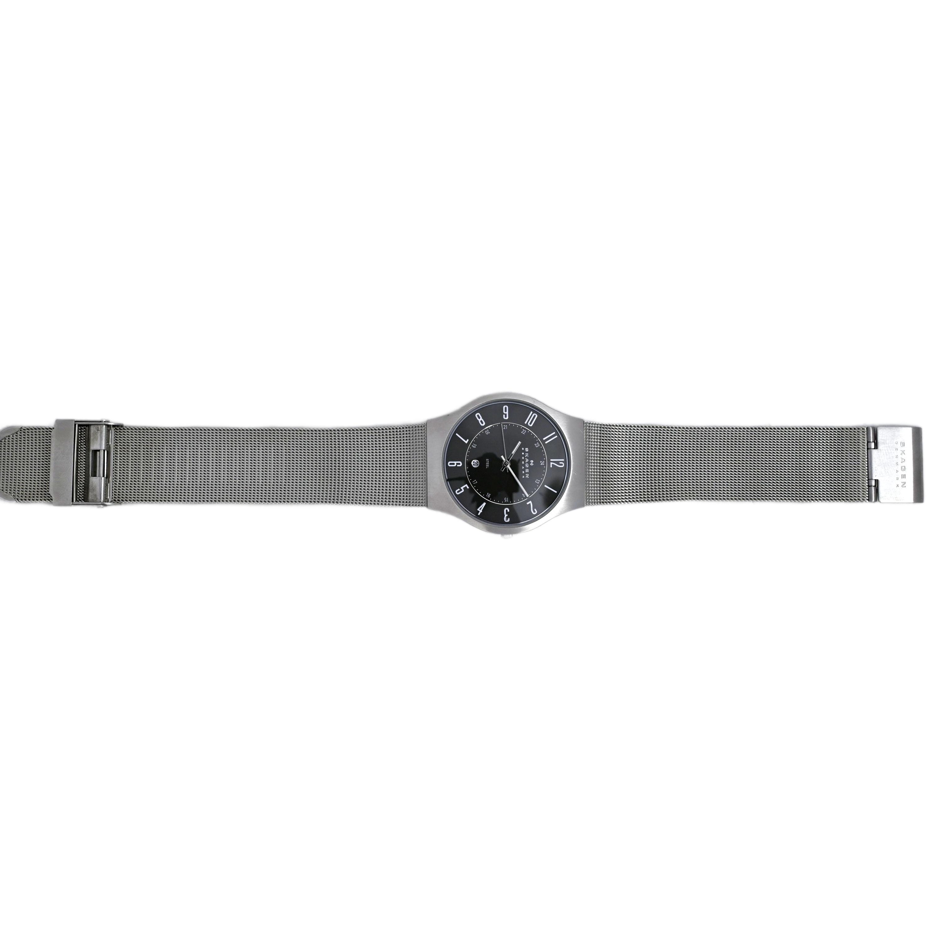 Skagen Men's 36mm Grey Dial Mesh Bracelet Quartz Watch