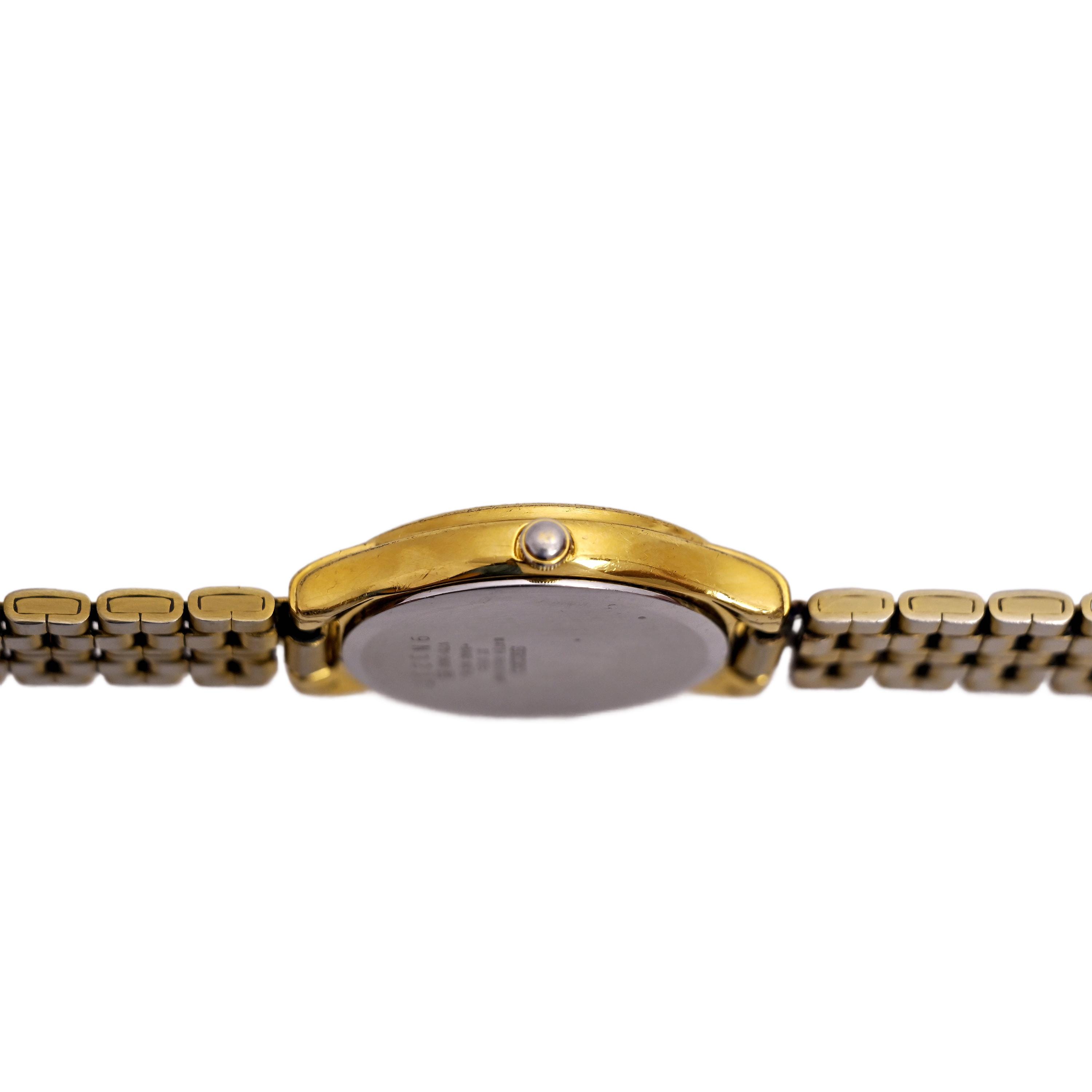 SEIKO V701-2D70 Gold Tone Quartz Analog Women