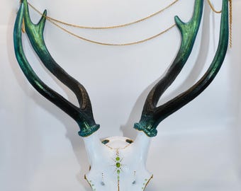 Emerald Sovereign - Handpainted Axis Skull