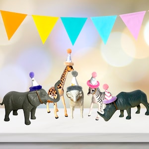 Mini Party Hats for Animals and Dinosaurs, Hats for Plastic Toys, Toy Party Hat