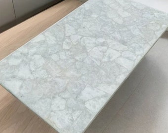 Natürliche weiße Quarz-Esstischplatten-Möbel, weiße Quarz-Esstisch-Dekoration, handgefertigte Möbelkunst