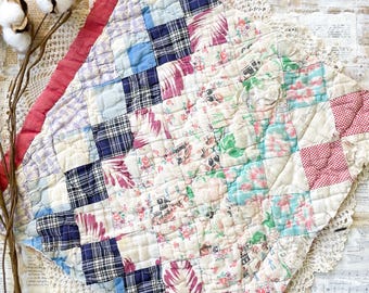 Vintage Feed Sack Quilt Piece, Shabby Cotton Textile Art, Sewing Quilting Supplies
