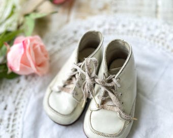 Vintage White Leather Kinney Kids Toddler Baby Shoes