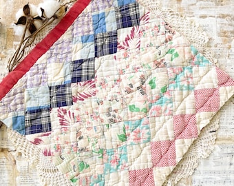 Vintage Feed Sack Quilt Piece, Shabby Cotton Textile Art, Sewing Craft Supplies