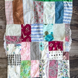 Vintage small quilt panel with cotton patterned design. Great as is or upcycle and use in sewing projects.