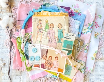 Vintage quilt fabric bundle sewing kit for embroidery, textile arts, Simplicity Pattern