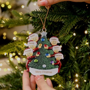 Personalised Family Christmas Ornament – Custom Family Name Tree Decoration | Family of 3, 4, 5, or 6 Ornament | Family Ornament