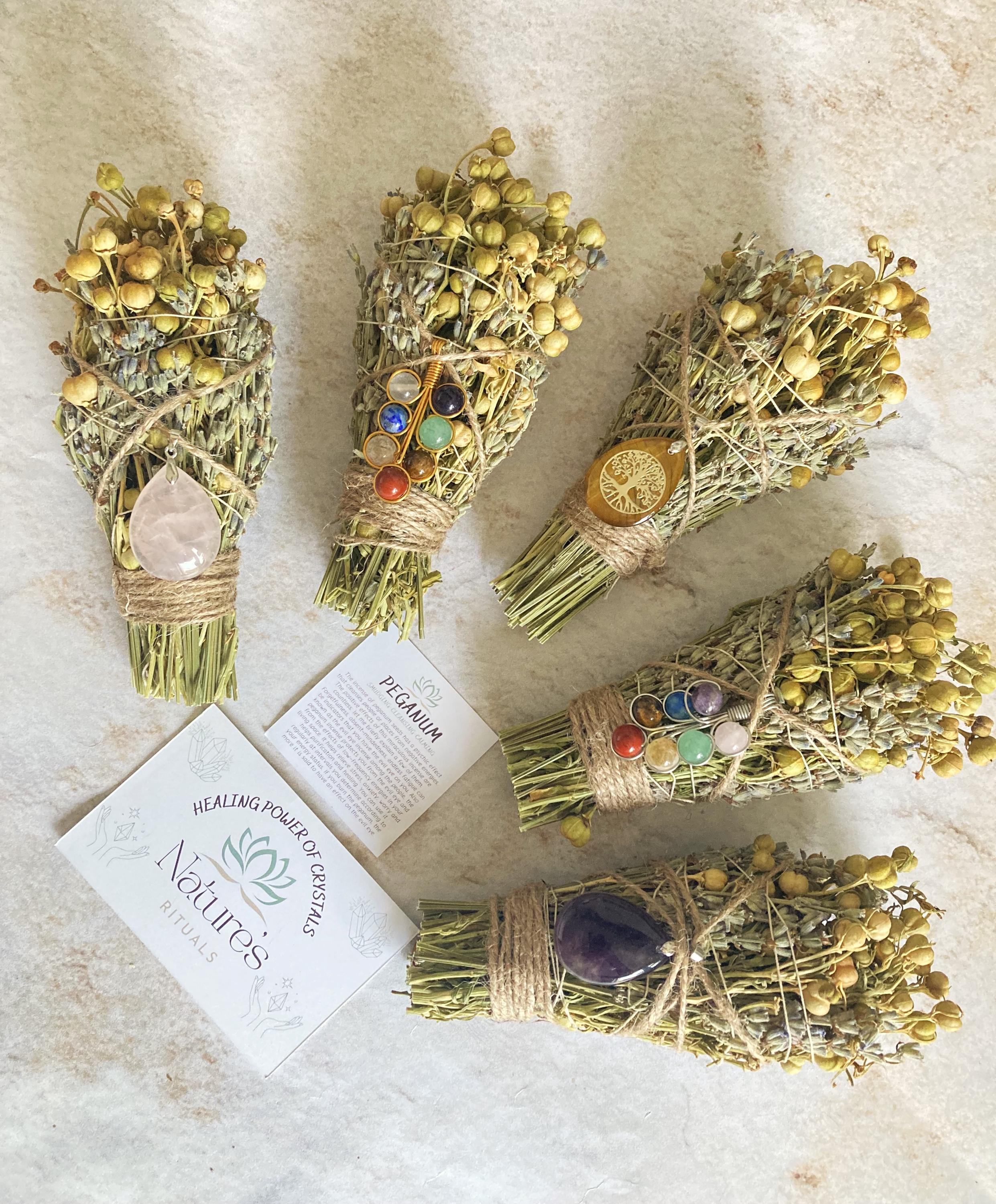 Pacchetto di smudge Peganum con ciondoli di cristallo, bastoncino di pulizia energetica, cristalli curativi, collana dei chakra, regalo spirituale, protezione energetica