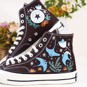 Custom Embroidered Converse High Tops, Custom Converse Chuck Taylor 1970s Manta Ray Embroidered, Ocean Embroidered Shoes Custom, Ocean Gifts