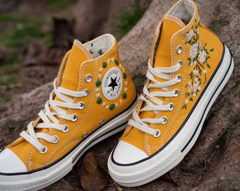 Custom Converse Chuck Taylor Embroidered,Custom Embroidered Wedding Sneakers,Bridal Flowers Embroidered Shoes,Personalized Bride Sneakers
