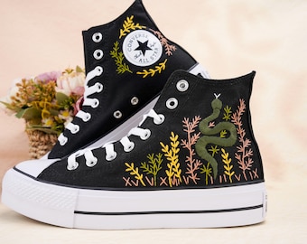 Custom Embroidered Converse High Tops Chuck Taylor 1970s/ Embroidered Snake Converse/ Custom Converse Chuck Taylor Embroidered Snake