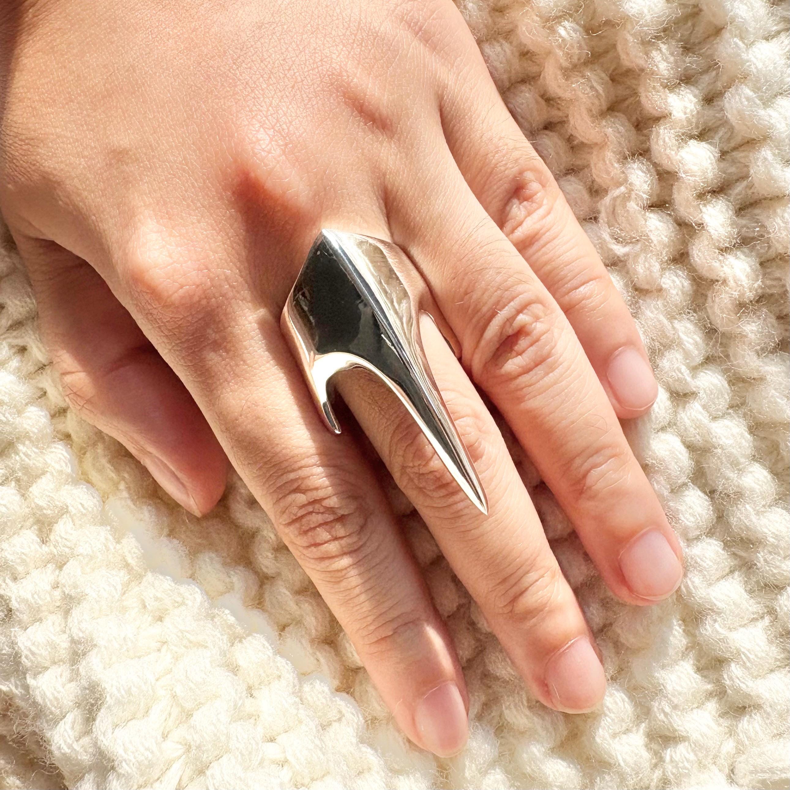 Vivienne westwood ring armor - Etsy 日本 Vivienne westwood ring armor - Etsy 日本