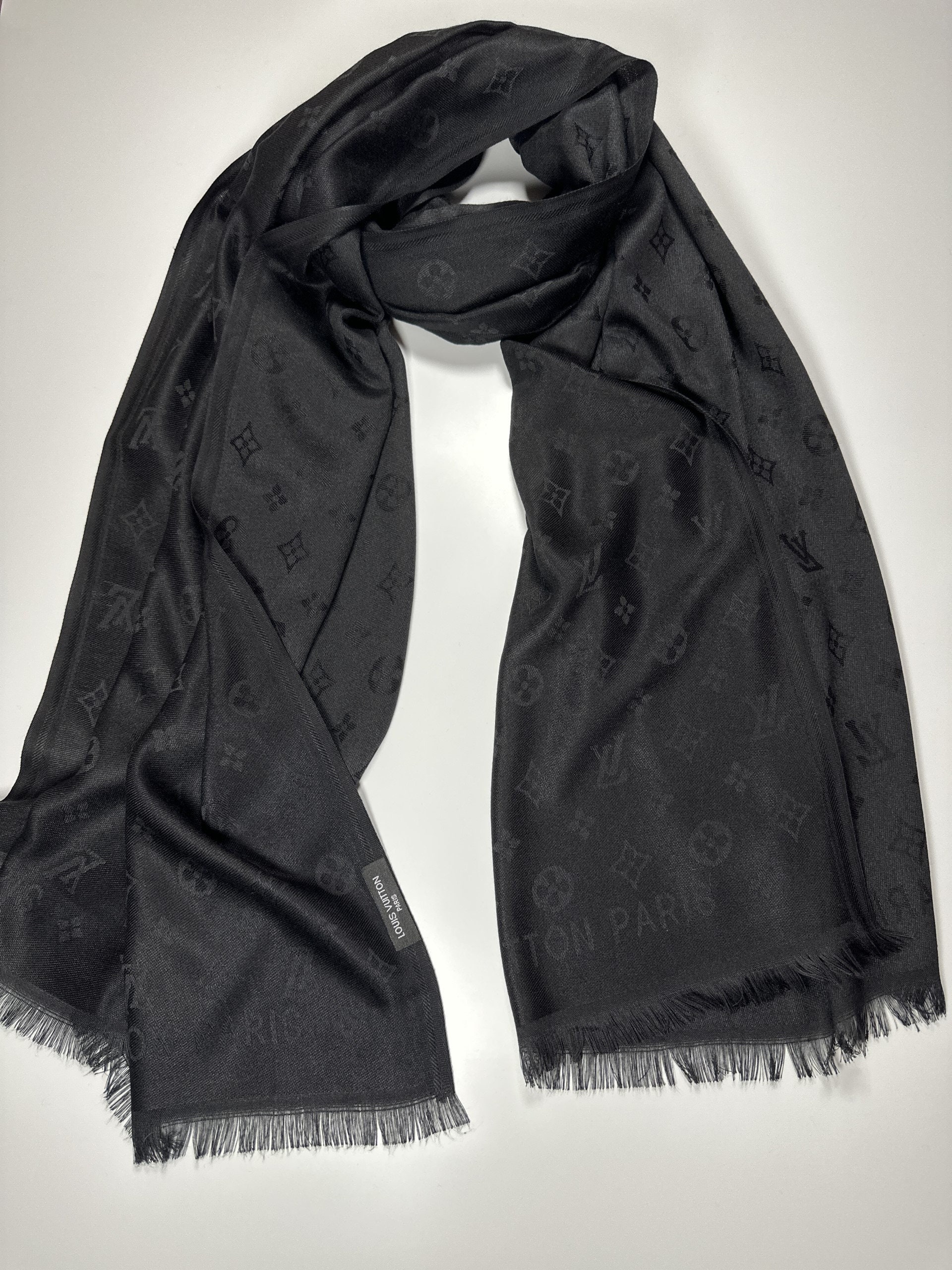 Louis Vuitton, Accessories, Authentic Louis Vuitton Lv Long Muffler  Winter Scarf Monogram Wool Silk Gy
